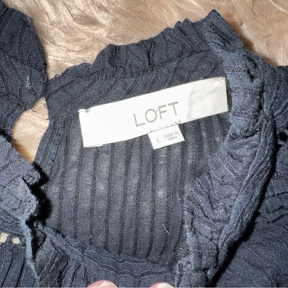 LOFT Black Ruffle flutter and Sleeve Blouse, textured, women’s Sz L, peasant - Picture 8 of 10